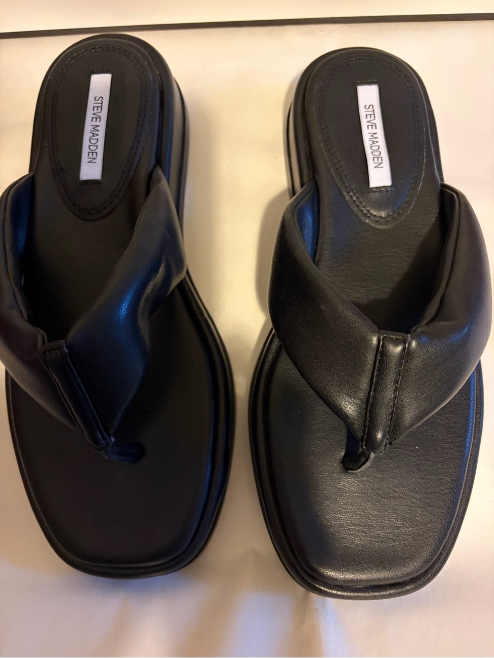 Steve Madden Black Padded Thong Sandals